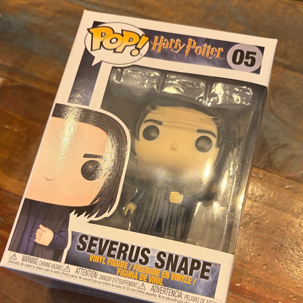 Funko Severus Snape Vinyl Figure - Black and Flesh Tones